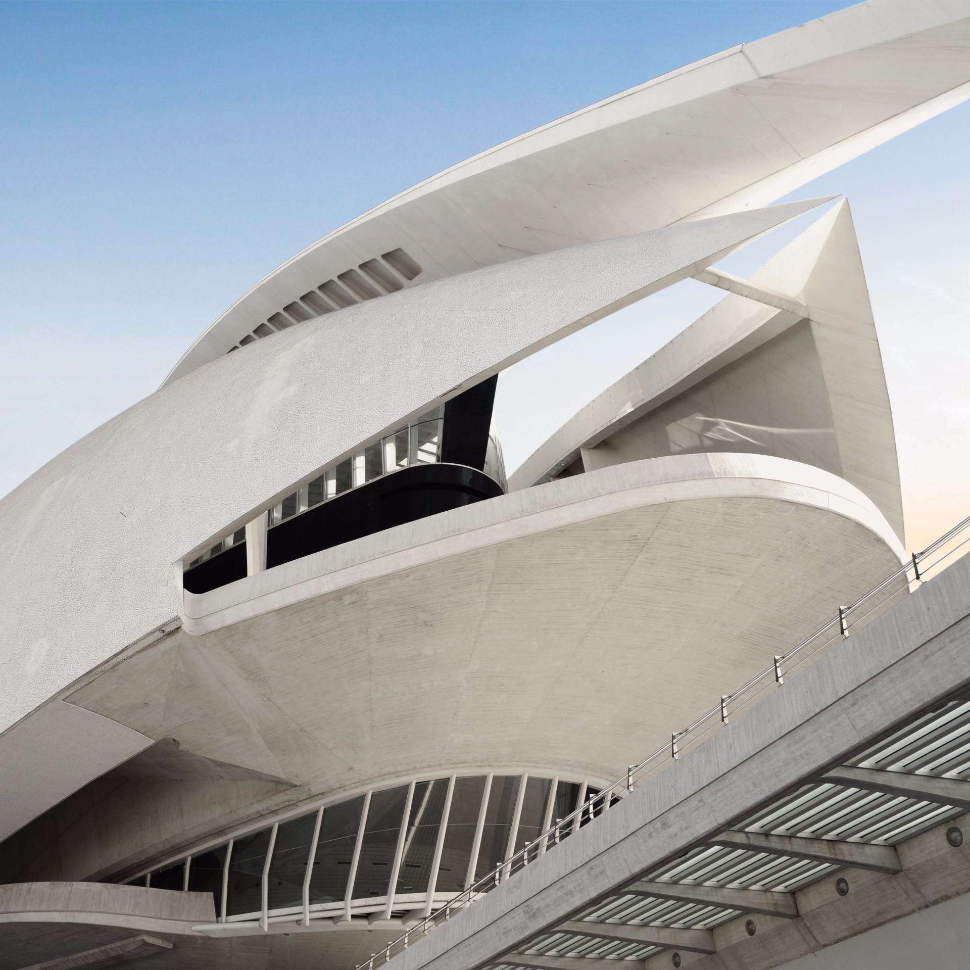 Edificio y Contenidos